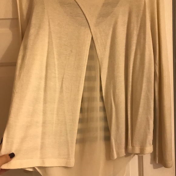 ❌❌SOLD❌❌Express Long sleeve shirt - Picture 3 of 4